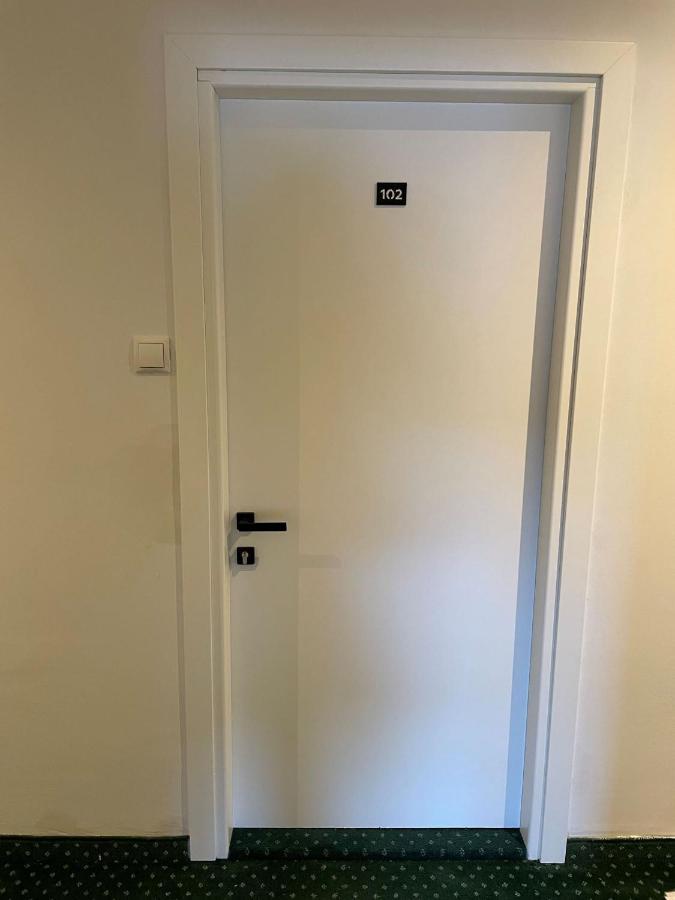 Hotel Oetscherblick ลัคเคินฮอฟ ภายนอก รูปภาพ