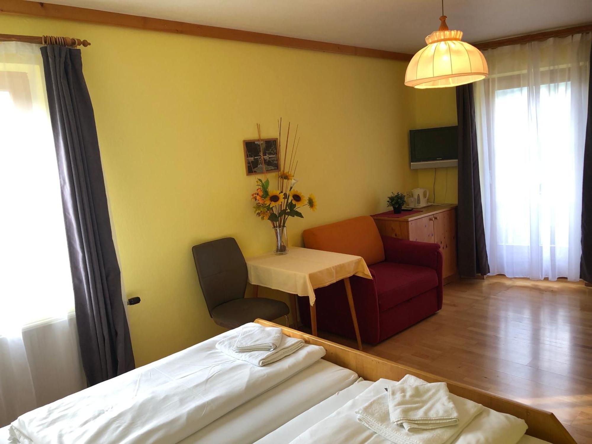 Hotel Oetscherblick ลัคเคินฮอฟ ภายนอก รูปภาพ